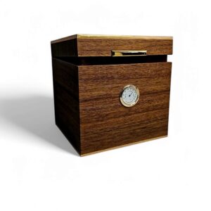 CIGAR BOX HUMIDOR DELUX