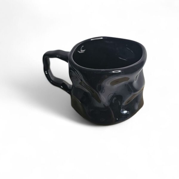 HAND PINCH IRREGULAR MUG 350ML - Image 4